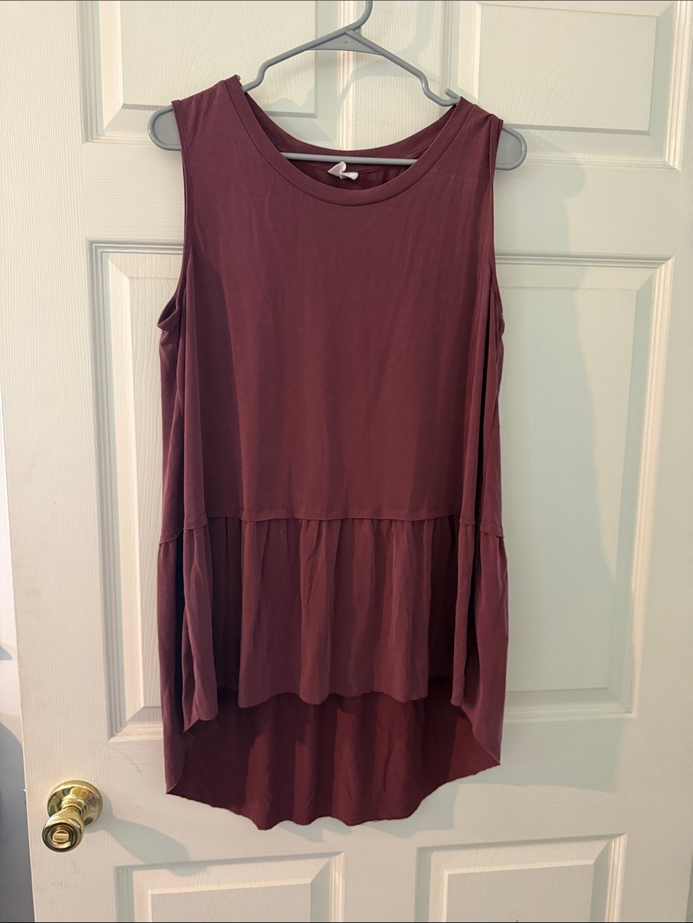 Women's Sleeveless Peplum Tank Top in Plum
